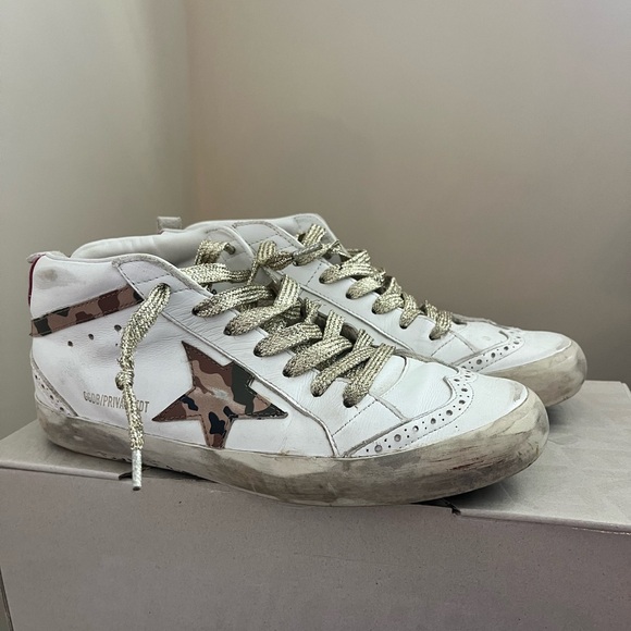 Mid Star golden goose sneakers with Camo detailing and burgundy backs! - Picture 6 of 6
